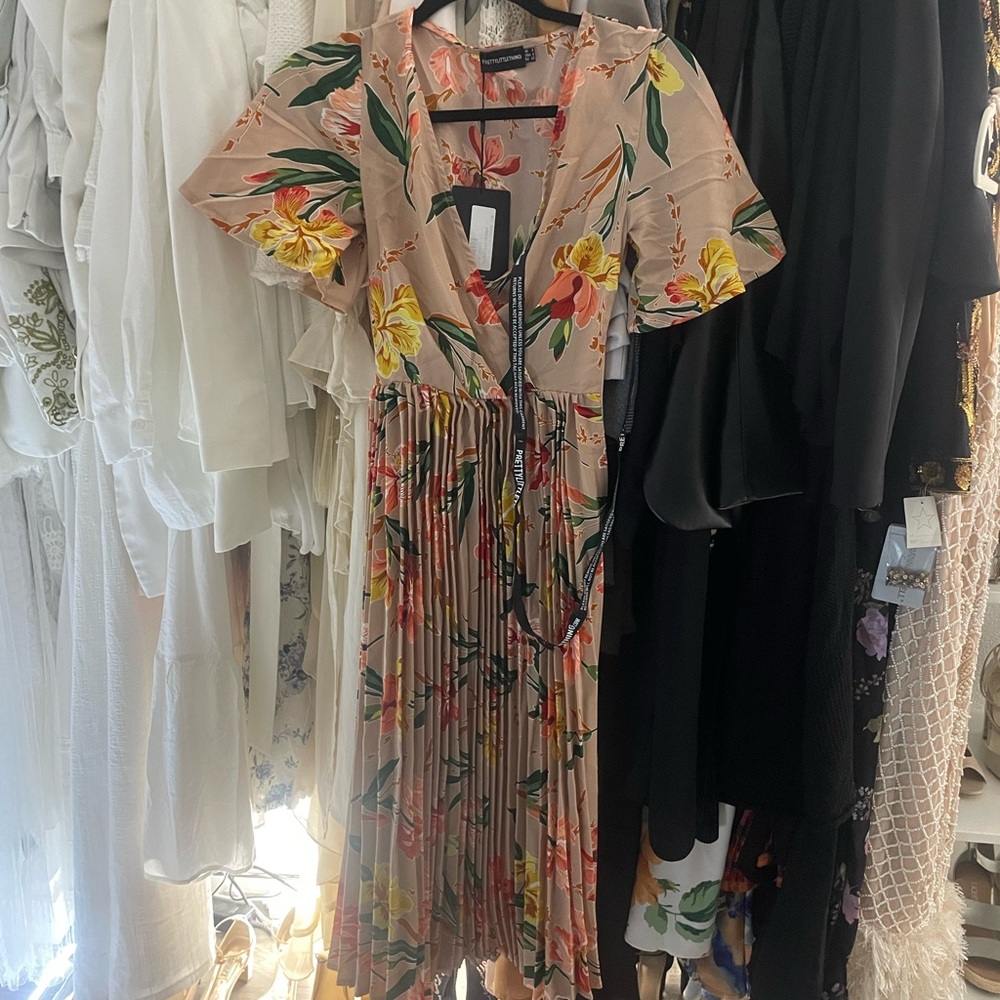 Pleated Floral Midi Dress NWT